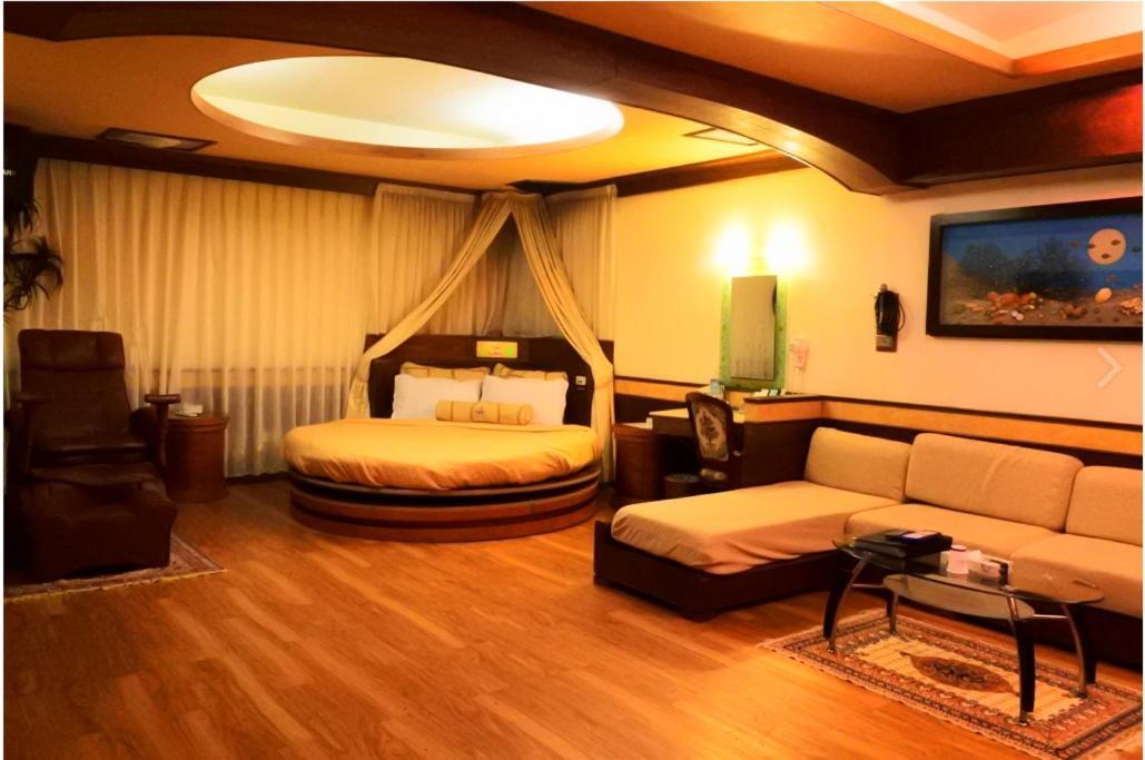 Paradise Motel Guishan Exterior foto